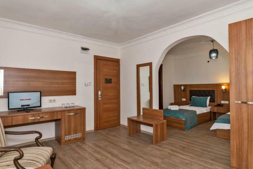 Diamond City Resort Hotel Büyükçekmece Exterior foto